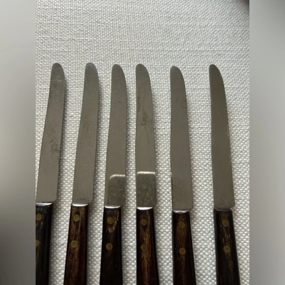 HAMMER BRAND Vintage wood-Handled Set of 6 Bull Nose Steak Knives